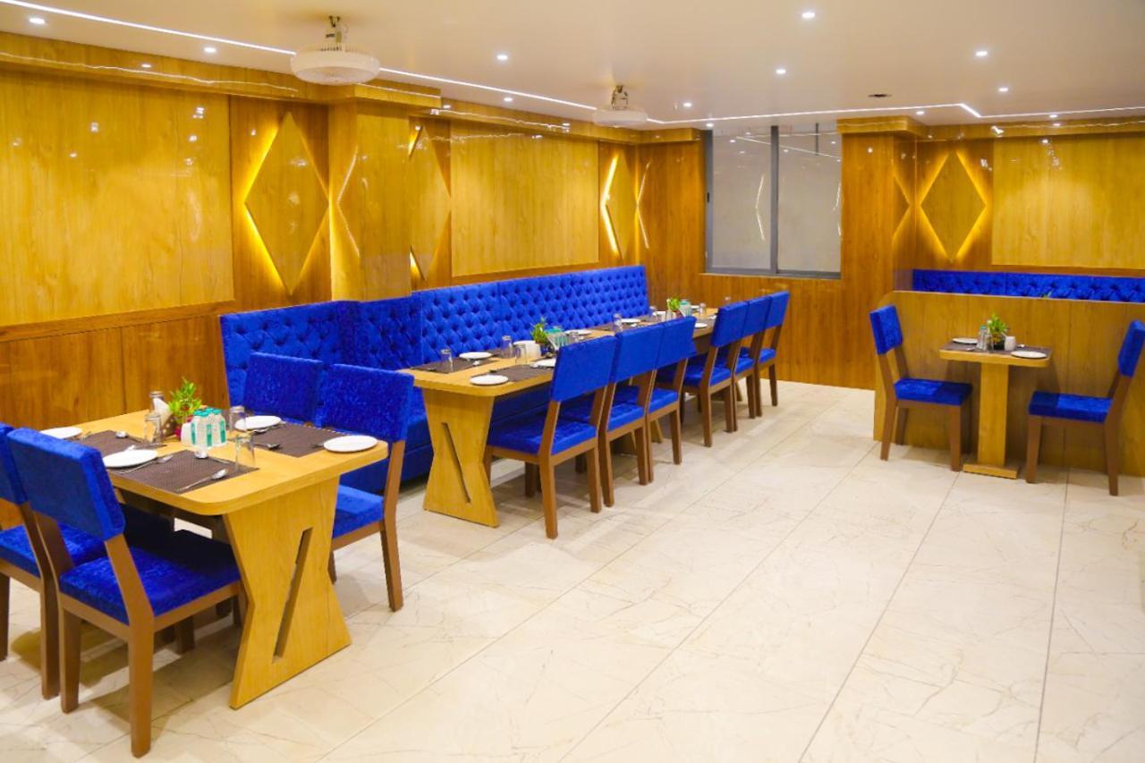 Hotel Nova Pride Райкот Екстериор снимка