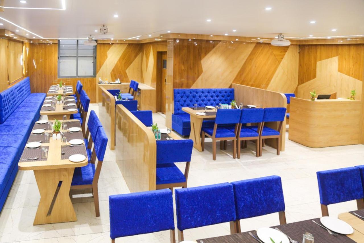 Hotel Nova Pride Райкот Екстериор снимка