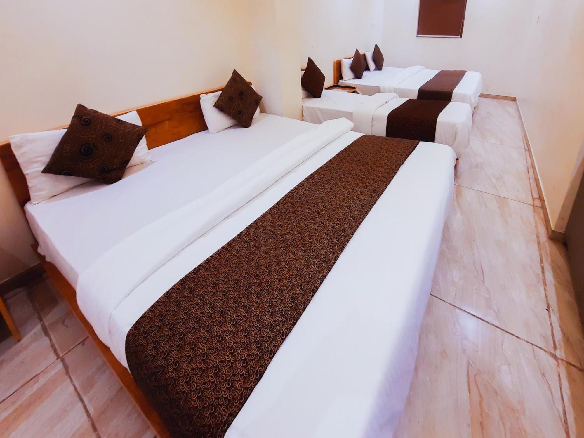 Hotel Nova Pride Райкот Екстериор снимка